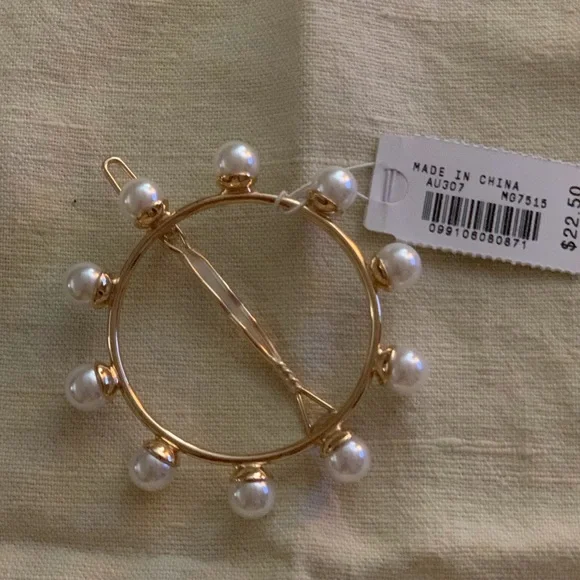 New J Crew Pearl Gold Barrette - Picture 1 of 2
